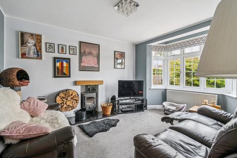 4 bedroom detached house for sale, Hill Rise, Rickmansworth, WD3