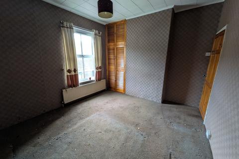 2 bedroom end of terrace house for sale, Station Road, Chapeltown
