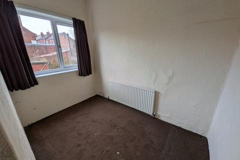 2 bedroom end of terrace house for sale, Station Road, Chapeltown
