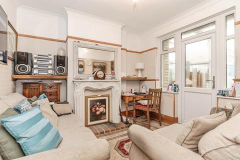 2 bedroom semi-detached bungalow for sale, Firtree Road, Hastings