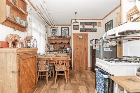 2 bedroom semi-detached bungalow for sale, Firtree Road, Hastings