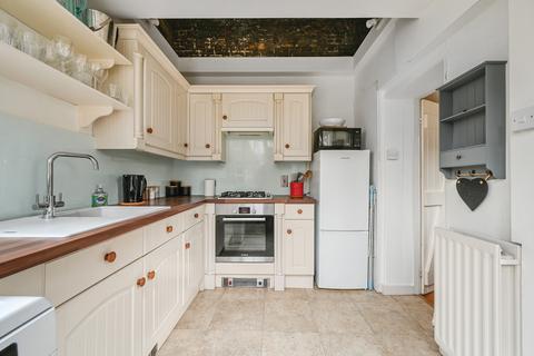 3 bedroom cottage for sale, Landgate Square, Rye, East Sussex TN31 7LL