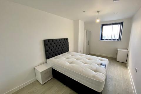 2 bedroom apartment to rent, Northill Apartments, Salford, M50