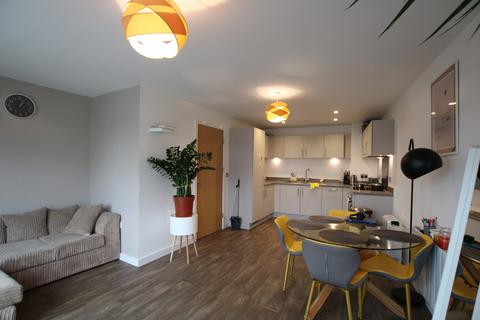 1 bedroom apartment to rent, Lincoln Apartments, Lexington Gardens, Park Central, B15