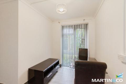 2 bedroom ground floor flat to rent, Foster Way, Edgbaston, B5