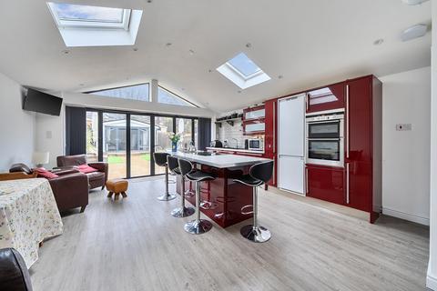 undefined, Langley Way, West Wickham, Kent, BR4