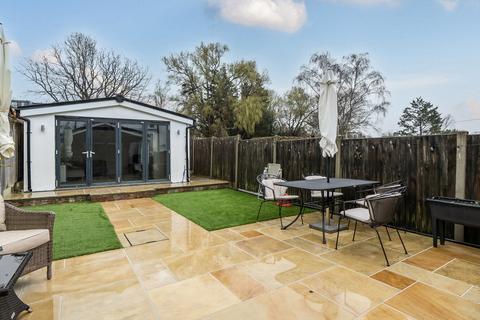 undefined, Langley Way, West Wickham, Kent, BR4