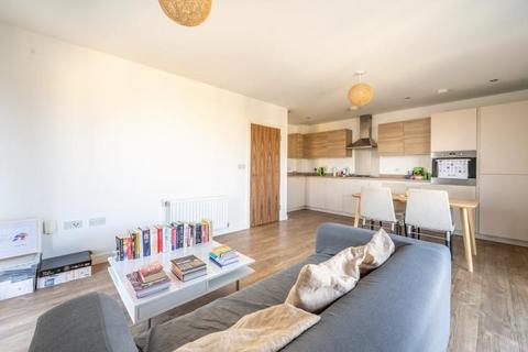 2 bedroom flat for sale, Sandy House, Sackett Road, Barking, IG11