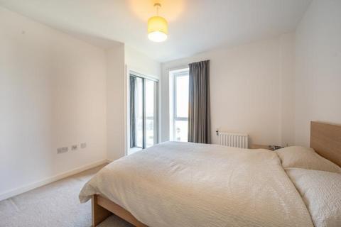 2 bedroom flat for sale, Sandy House, Sackett Road, Barking, IG11