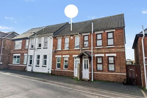 3 bedroom terraced house for sale, Albert Road, Parkstone