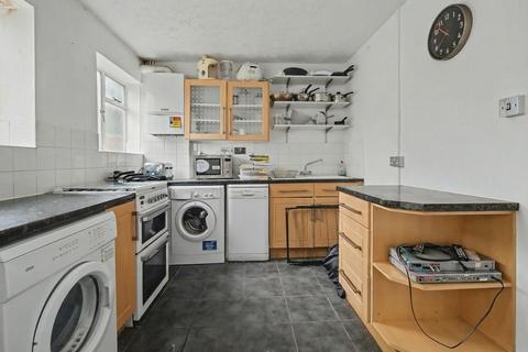 3 bedroom terraced house for sale, Farmer Place, Marston