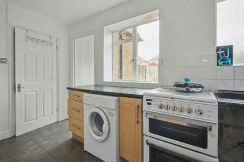 3 bedroom terraced house for sale, Farmer Place, Marston