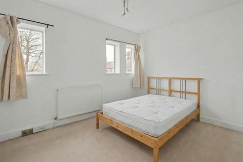 3 bedroom terraced house for sale, Farmer Place, Marston
