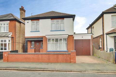 4 bedroom detached house for sale, Westwood Avenue, March PE15