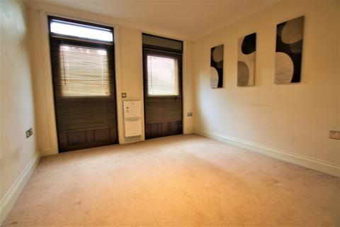 undefined, Colnbrook