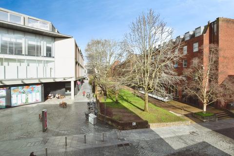 undefined, Bedford Street