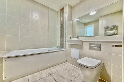 undefined, Lampton Road, Hounslow TW3