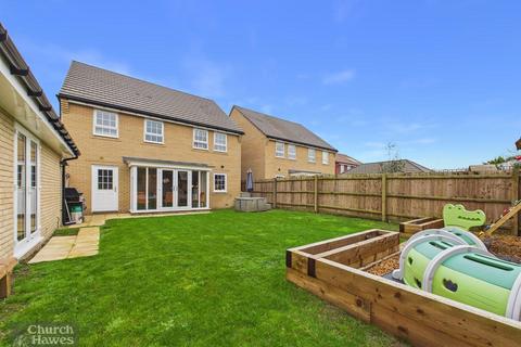 4 bedroom detached house for sale, Manor Way, North Fambridge,
