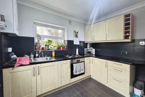 1 bedroom apartment to rent, Windsor Road, Bournemouth
