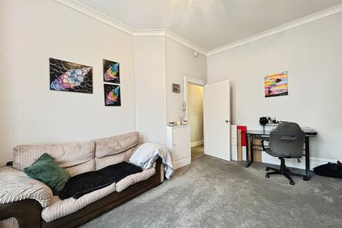 1 bedroom apartment to rent, Windsor Road, Bournemouth