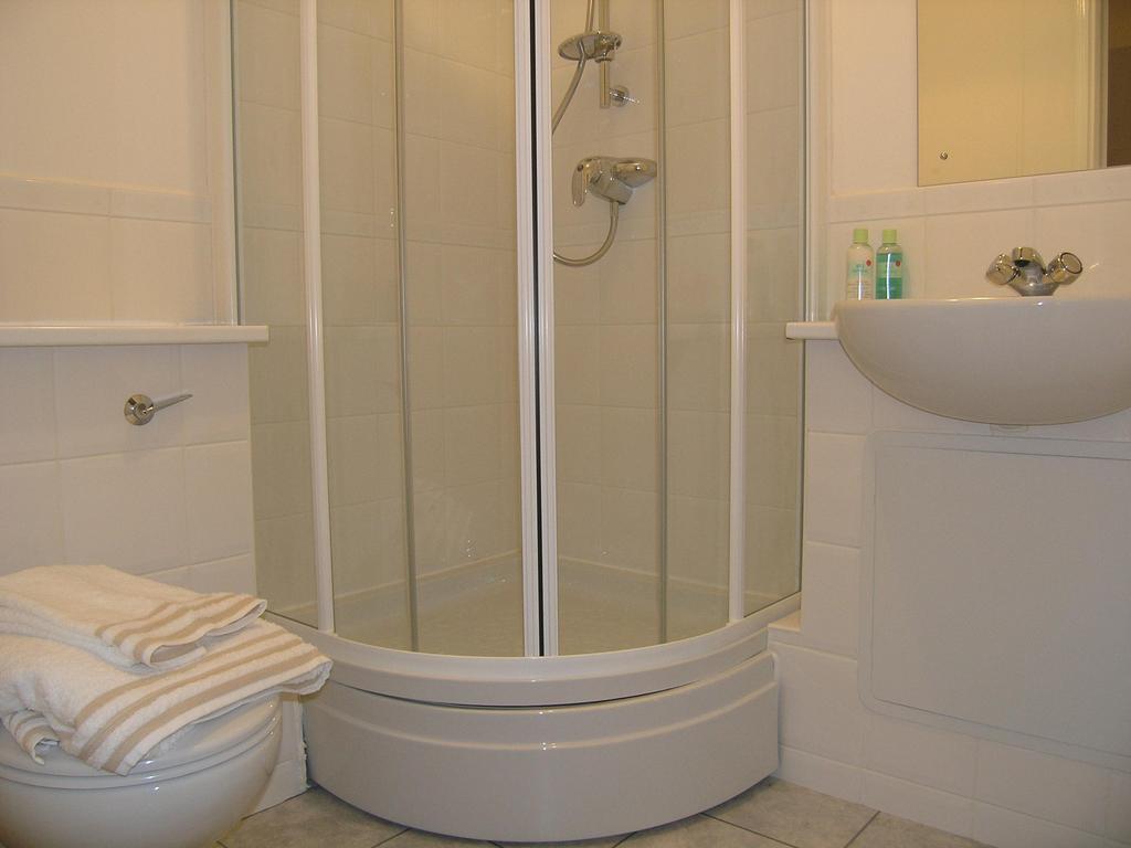 En-suite Bathroom