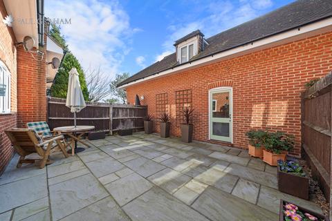 undefined, Wallington, Surrey