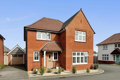 Kyte Close, Warminster