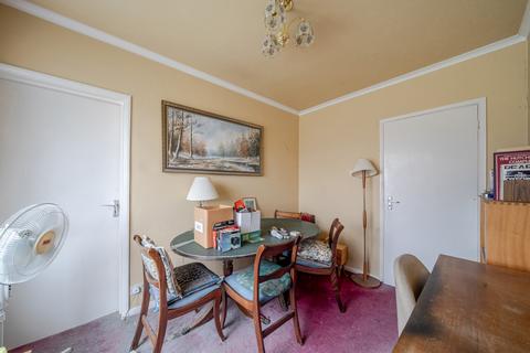 4 bedroom detached house for sale, Chaucer Avenue, Weybridge, KT13