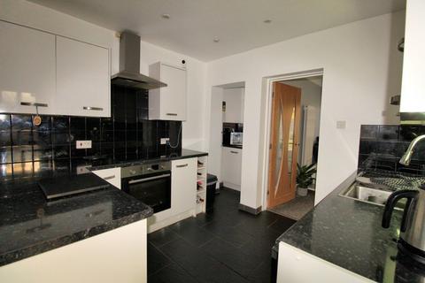 3 bedroom semi-detached house for sale, Alexander Road, Wrestlingworth