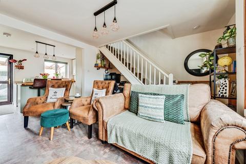 undefined, Chestnut Close, Brize Norton, CARTERTON