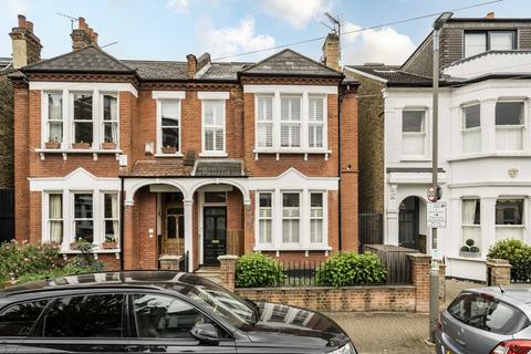 2 bedroom flat for sale, Rowfant Road, London SW17