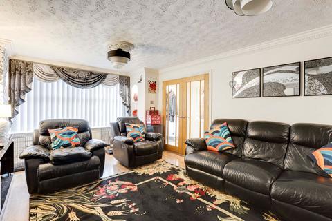 undefined, Larch Close, Nottingham NG5