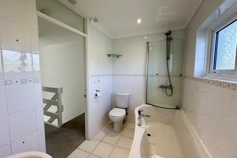 undefined, Tregundy Road, Perranporth TR6