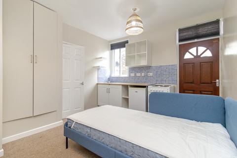 undefined, Cathedral Road, Pontcanna