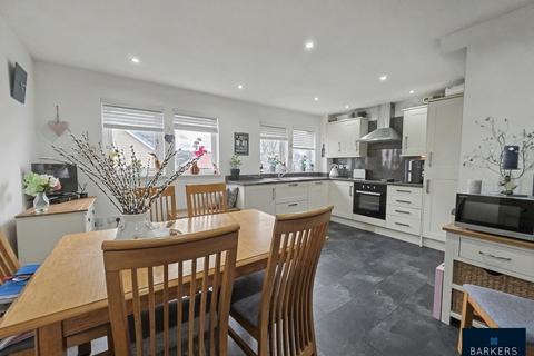 4 bedroom semi-detached house for sale, Leyland Road, Birstall