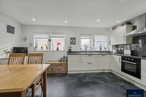 4 bedroom semi-detached house for sale, Leyland Road, Birstall