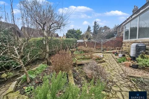 2 bedroom end of terrace house for sale, Belle Vue Street, Batley