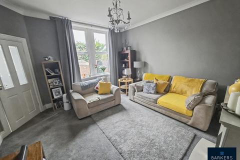 2 bedroom end of terrace house for sale, Belle Vue Street, Batley