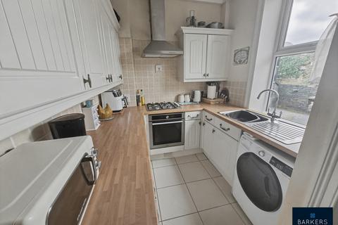 2 bedroom end of terrace house for sale, Belle Vue Street, Batley