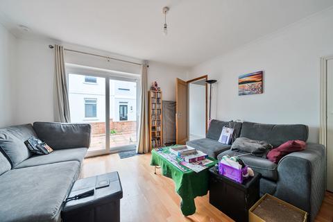 2 bedroom end of terrace house for sale, Victoria Retreat, Gloucestershire GL50