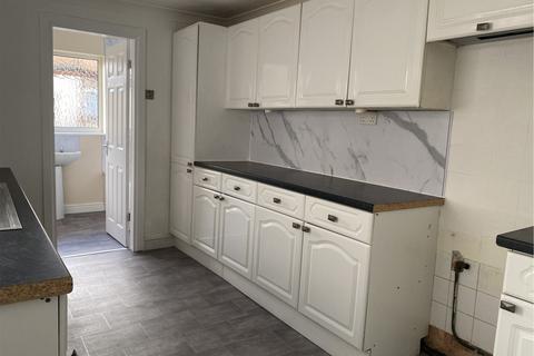 3 bedroom terraced house to rent, Sotheron Street, Goole