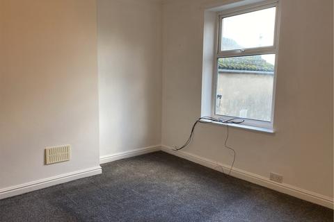 3 bedroom terraced house to rent, Sotheron Street, Goole