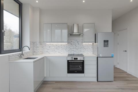 undefined, 5 Frayswater Place, Uxbridge