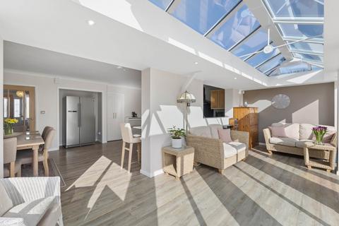undefined, Downs Close, Eastbury, RG17 7JW