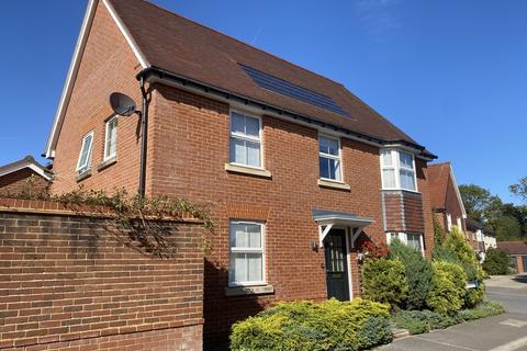 Whittington Road, Petersfield GU31