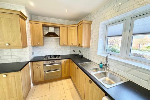 3 bedroom semi-detached house to rent, Brook Chase Mews, Nottingham, NG9