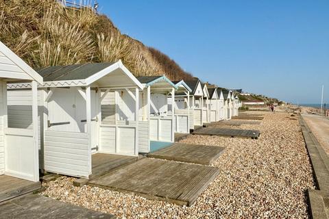 Chalet for sale, Pages Parade , Bexhill on Sea, TN39