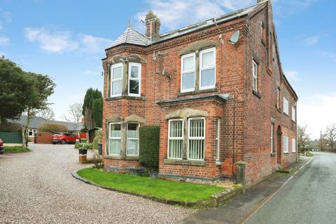 2 bedroom apartment for sale, Station Road, Weaverham, Northwich