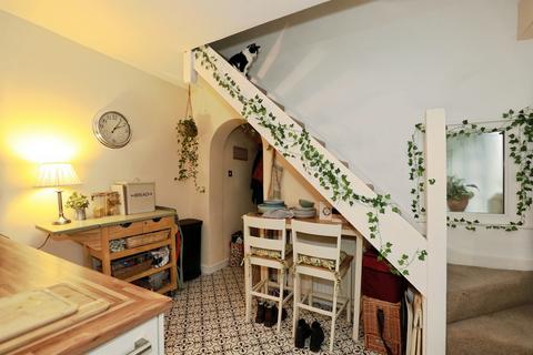 2 bedroom apartment for sale, Station Road, Weaverham, Northwich