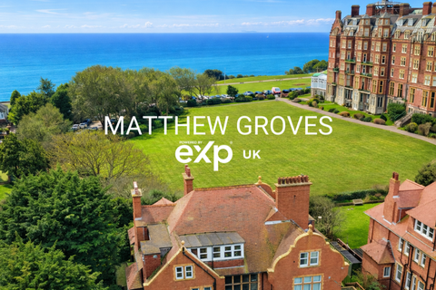 2 bedroom flat for sale, Sandgate Road, Folkestone CT20
